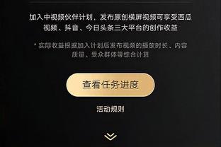 ?穿搭第二弹！卓识晒最新游玩中国香港照 抹胸连衣裙很吸睛